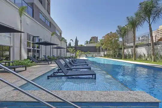 LE JARDIN Ibirapuera — Piscina adulta — foto oficial